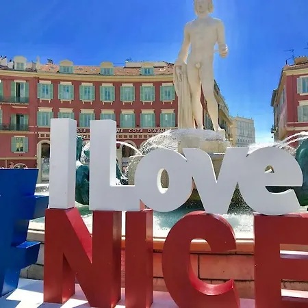 Apartament La Vague Bleue Nicea
